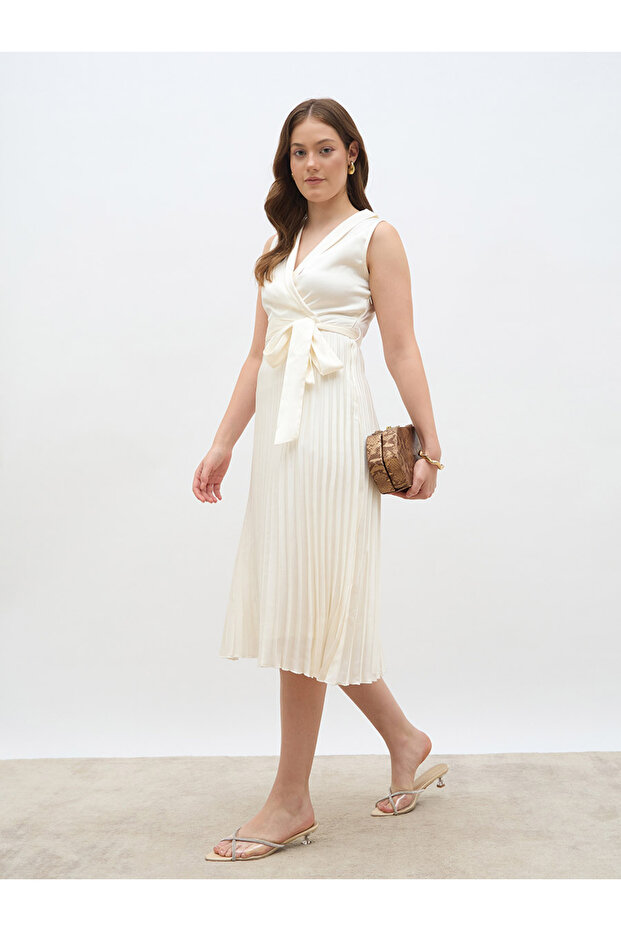 Sleeveless Pleated A-Line Wrap Midi Dress