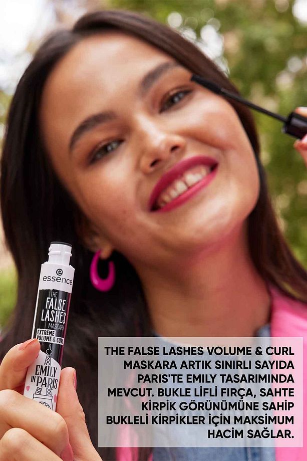 EMILY IN PARIS by THE FALSE LASHES MASCARA EXTREME VOLUME & CURL 01 - 4