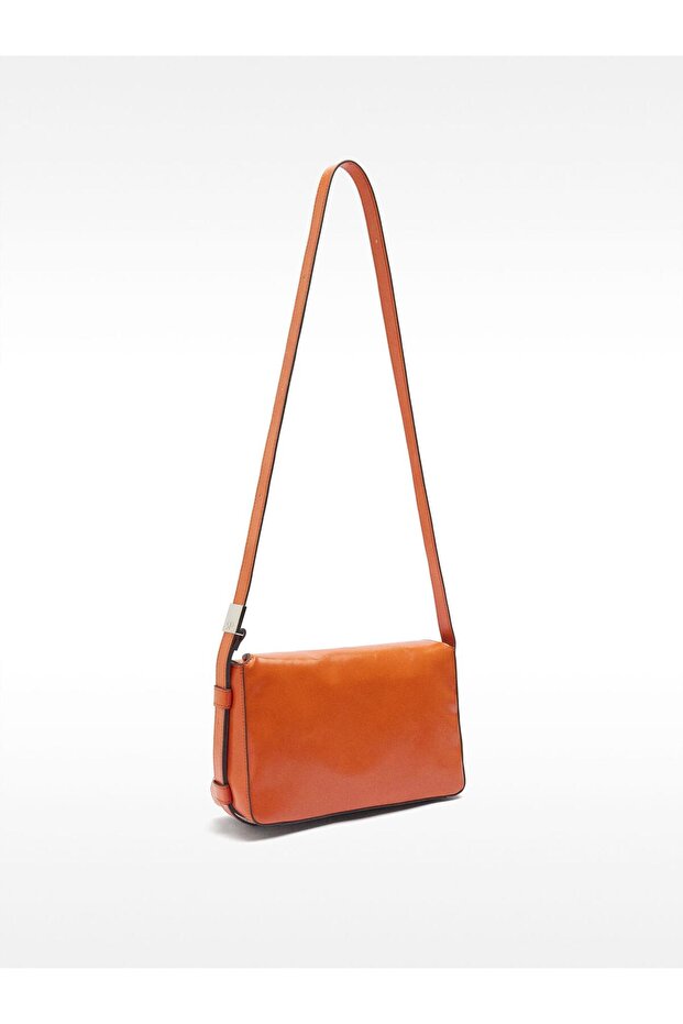 Kapaklı Çapraz Çanta - 4