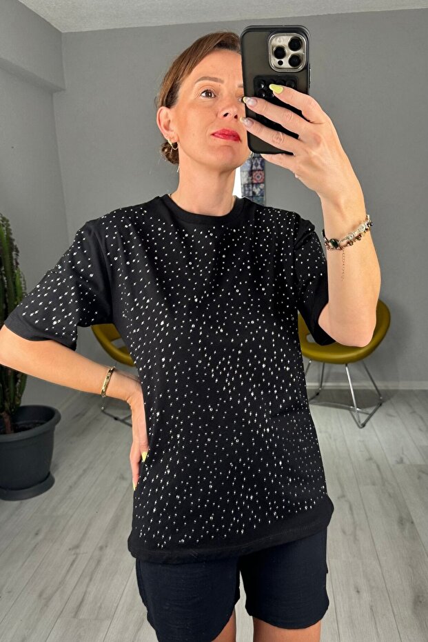 Stone Embroidered Basic T-Shirt - 3