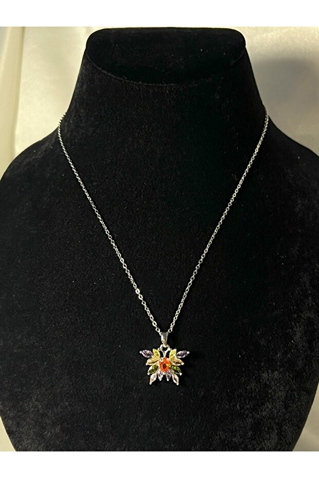 قلادة من الحجر الملون - 2