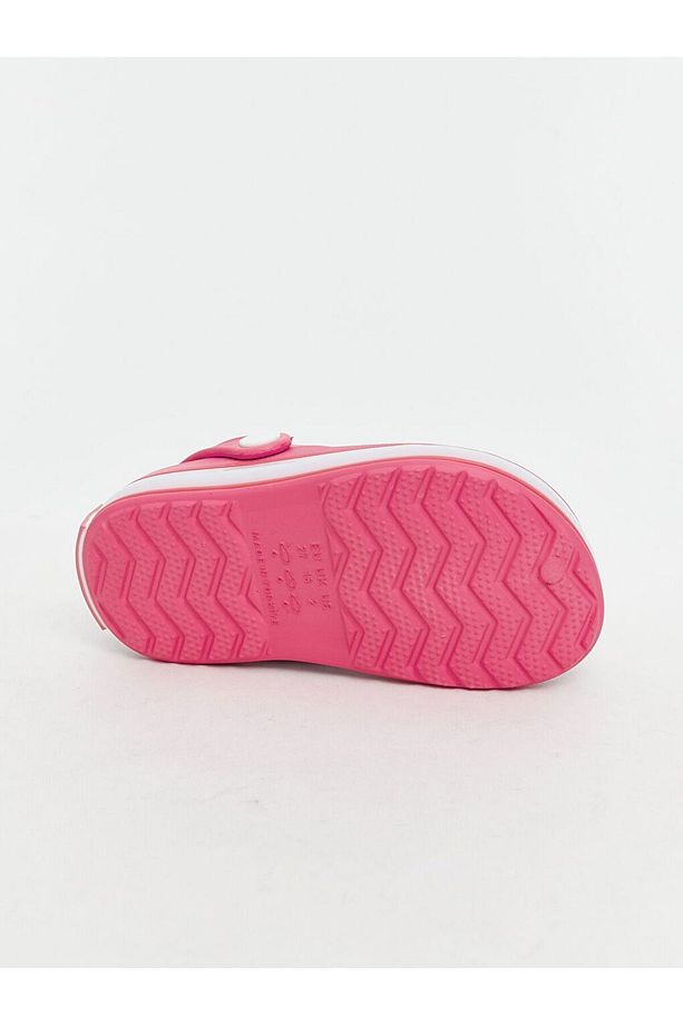 LCW STEPS Hello Kitty Baskılı Tabanı Işıklı Kız Çocuk Plaj Sandaleti - 5