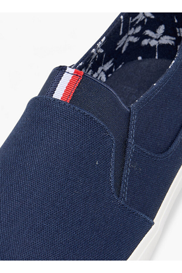 Men Canvas Loafers with Pull Tab - 5