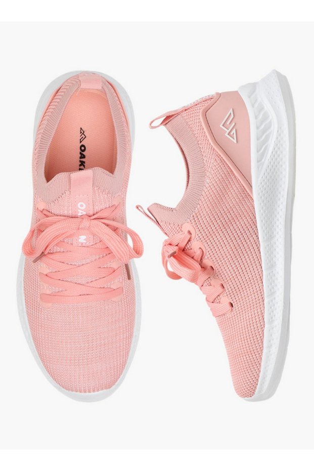 Oaklan by Shoexpress Textured Sports Shoes with Lace-Up Closure