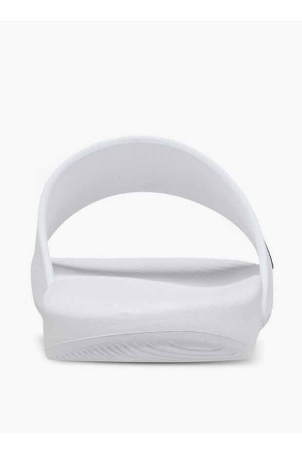 شبشب رجالي مطبوع عليه شعار - 4