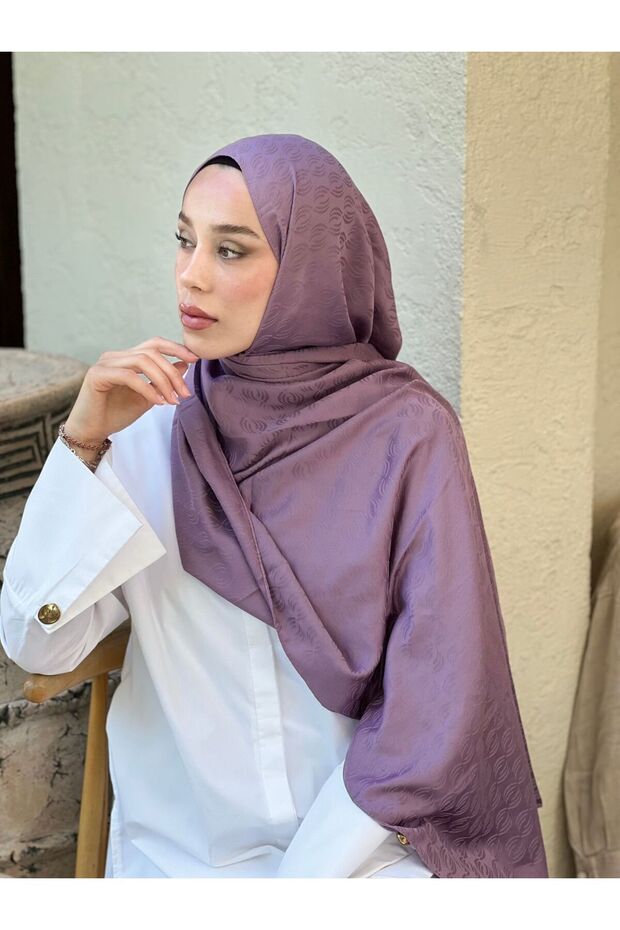 شال بنمط صدى من سلسلة جاكار حريري - 1