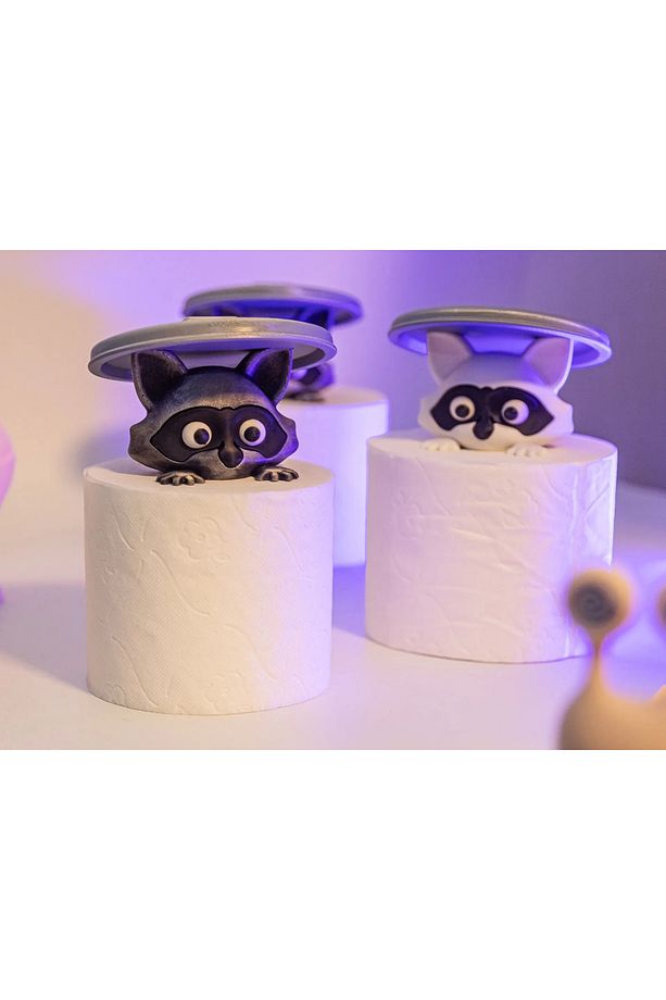 Rakun Figürlü Tuvalet Kağıdı Standı – Meraklı Bakışlarla Banyo Keyfi! - 5