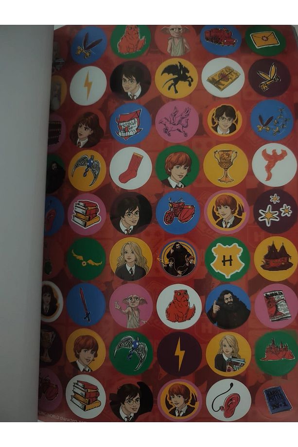 Harry Potter sticker 20 sayfa kitap büyü dolu eglence seninle! - 3