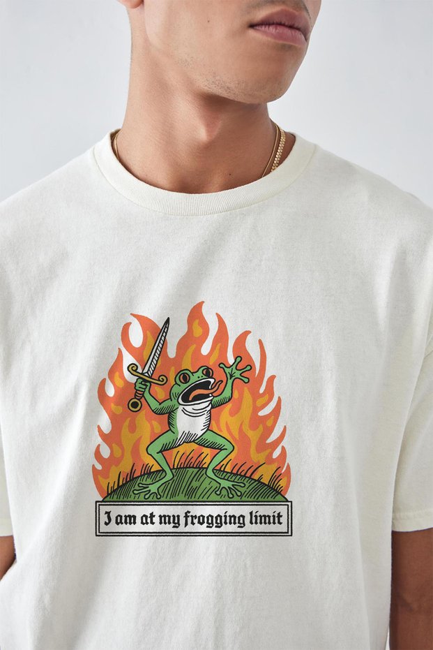 Unisex Oversize I Am at My Frogging Limit Printed Premium T-Shirt