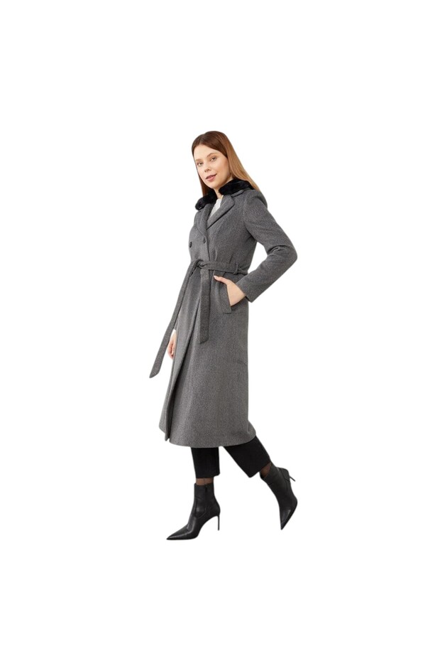 طوق معطف الفرو - 1