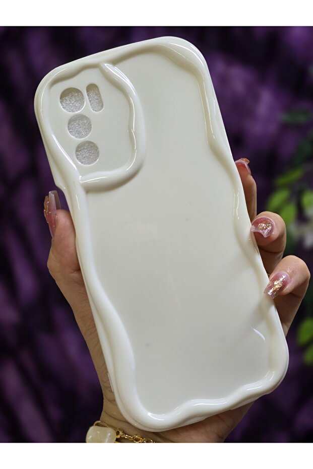 حافظة هاتف بيضاء متوافقة مع هاتف OPPO A16 ذات حواف مموجة ثلاثية الأبعاد - 3