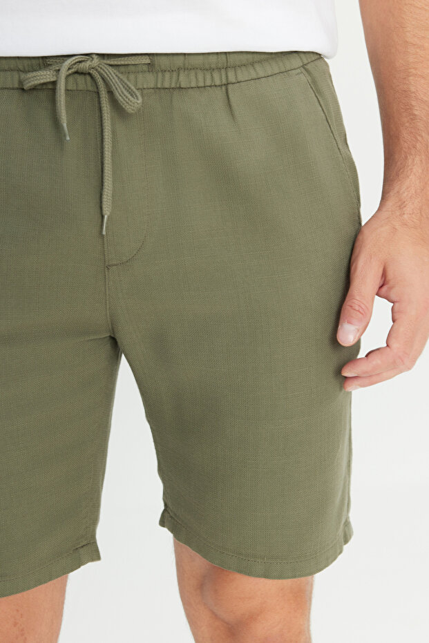 Erkek Haki %100 Pamuk Comfort Fit Beli Bağlamalı Flamlı Yan Cep Şort - 4