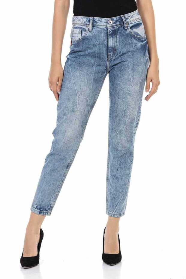 Wd454 Ice Blue Basic Mom Jeans