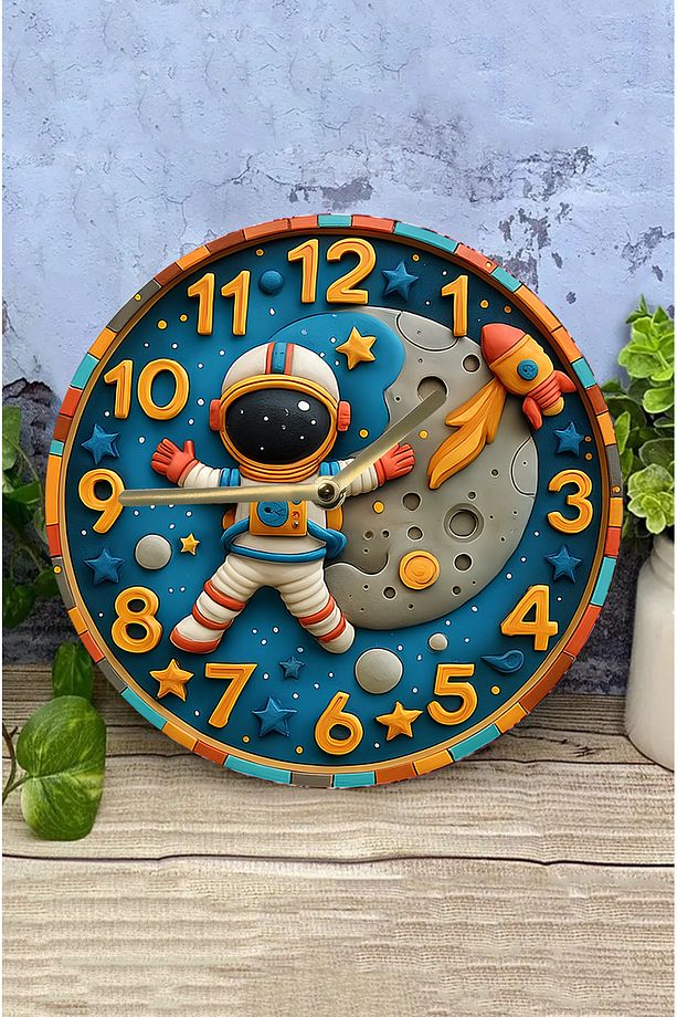 Astronot ve Ay Temalı MDF Çocuk Duvar Saati – 3D Görünümlü, 2D HD Baskı, Sessiz Mekanizma sdw239 - 4