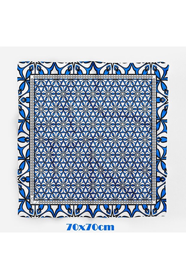 باندانا/وشاح بنمط ماريفيت أزرق مقاس 70*70 سم