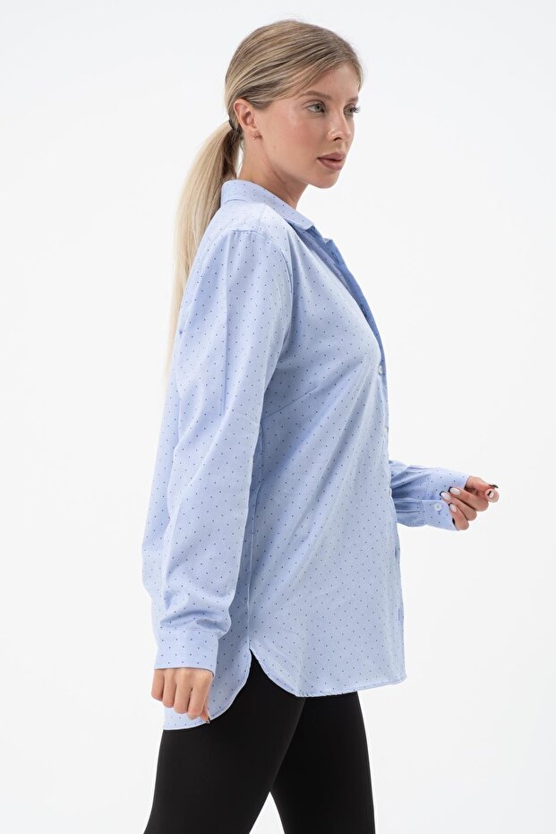 قميص نسائي منقوش بلون سادة - 2