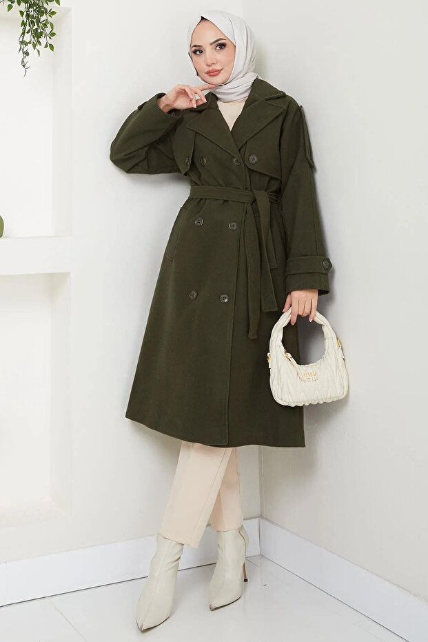 معطف زجاجي مزين بأزرار - 4