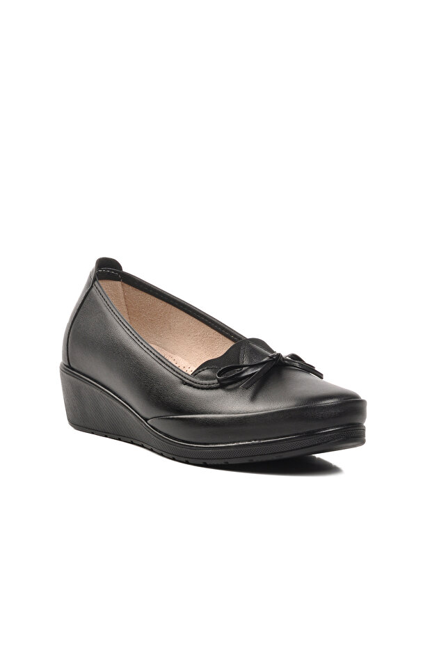 Black Women's Casual Shoes