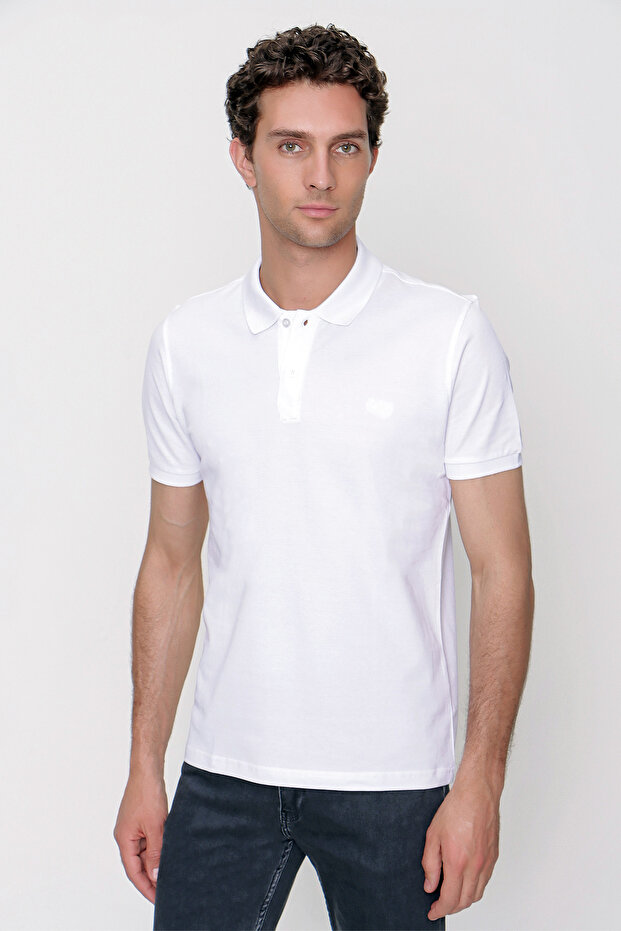 Men's White Basic Polo Neck Dynamic Fit T-Shirt