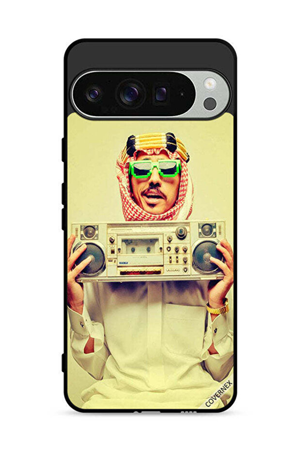 غطاء حماية لجهاز Google Pixel 9 Pro يحمل جهاز موسيقى عتيق