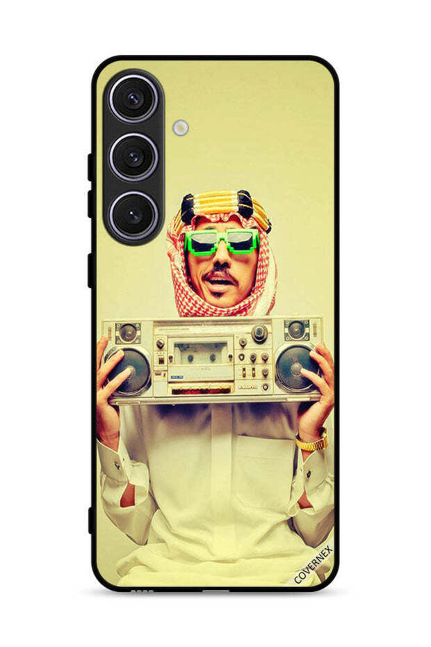 غطاء حماية لهاتف Samsung Galaxy S25 Plus يحمل جهاز موسيقى عتيق