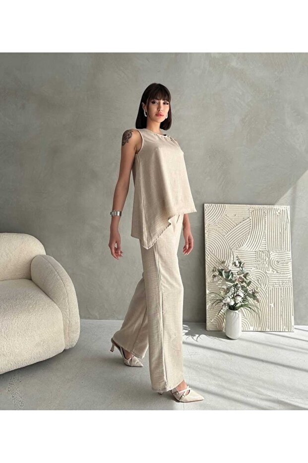 Women's woven blouse pants set