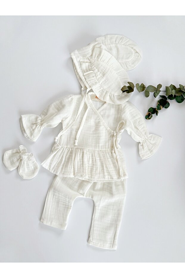 Rabbit Ear Muslin Newborn Set | Frilly Ear | 100% Cotton | 0-3 Months | White