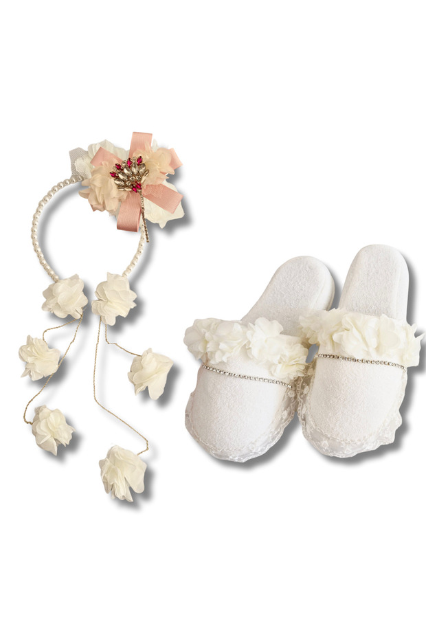Maternity Crystal Stone Design Slippers and Chain Earrings Model Crown Set with Pearls, Bride