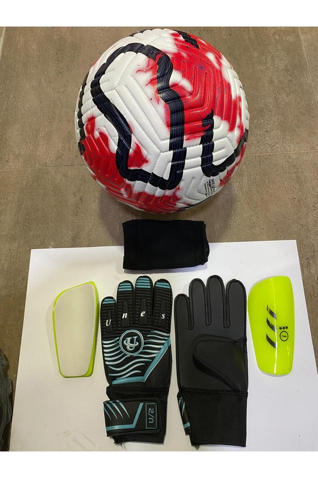 5 No Red Patterned Football Goalkeeper and Shin Pads Set of 3 with Pump Gift