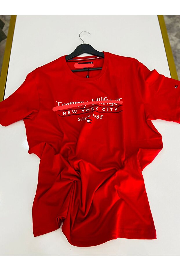 تي شيرت مطبوع أساسي - 1