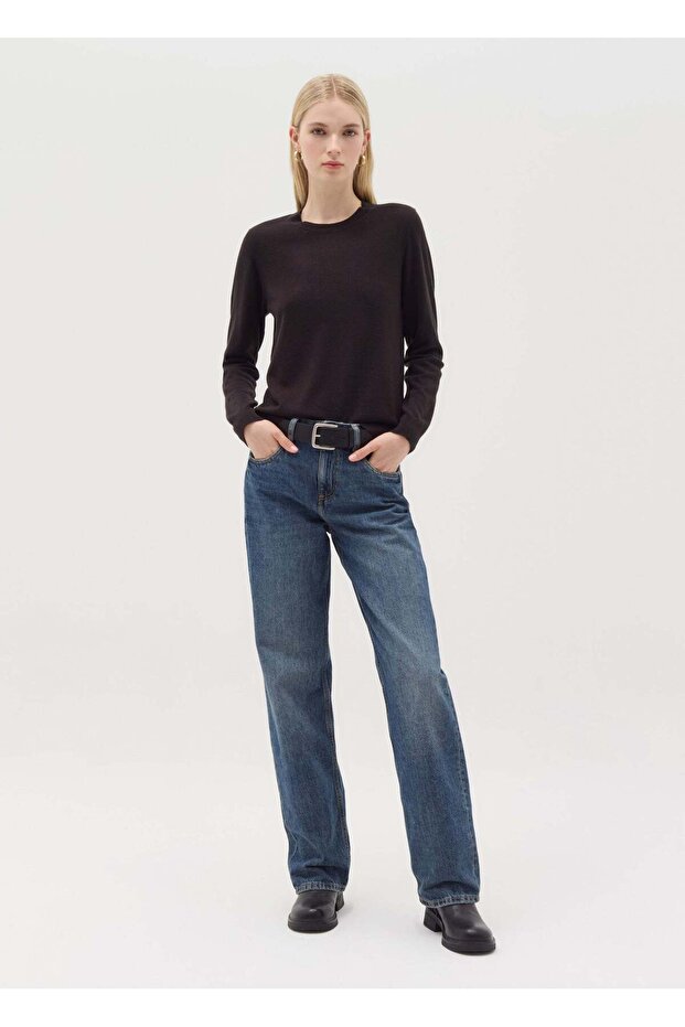 Top With Long Sleeves And Round Neck