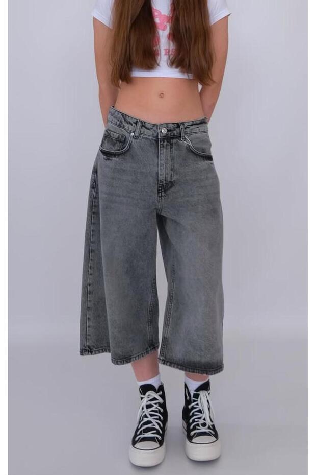 Y2K Trend Star Detail Jean Shorts Bermuda