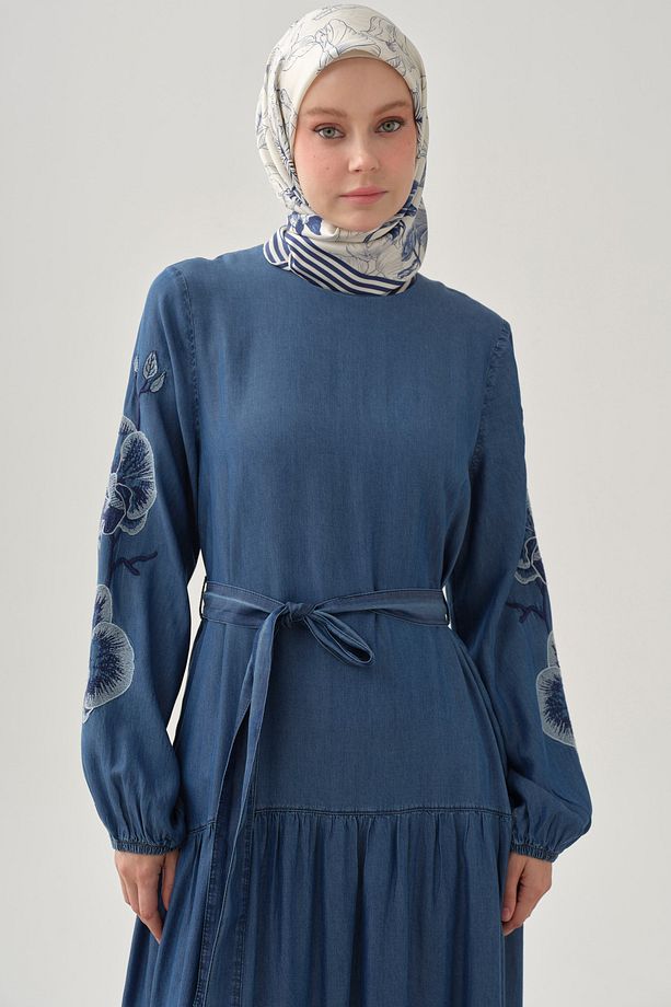 Kolları Nakışlı Elbise - İndigo - 5