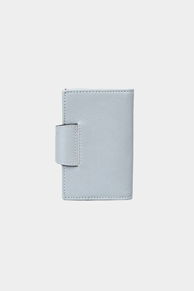 حامل بطاقات من الجلد الطبيعي باللون الأزرق 827 - 2