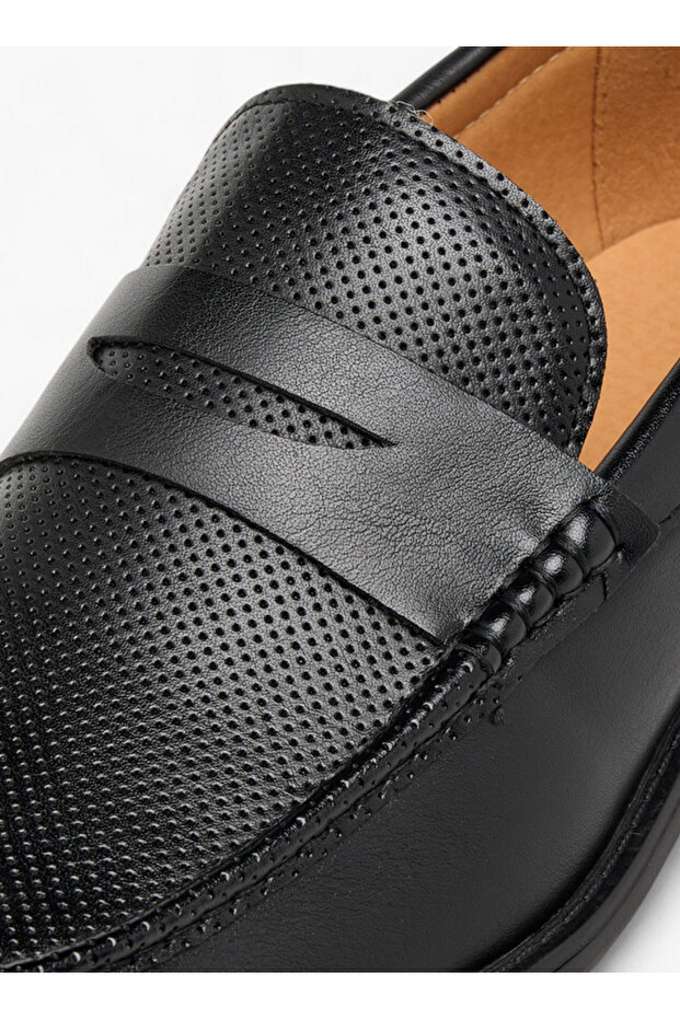 LBL by Shoexpress Textured Slip-On Loafers - 4