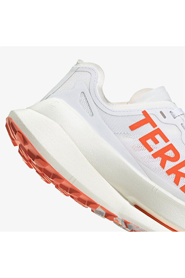 Terrex Agravic Speed Ultra Kadın Beyaz Koşu Ayakkabısı - 7