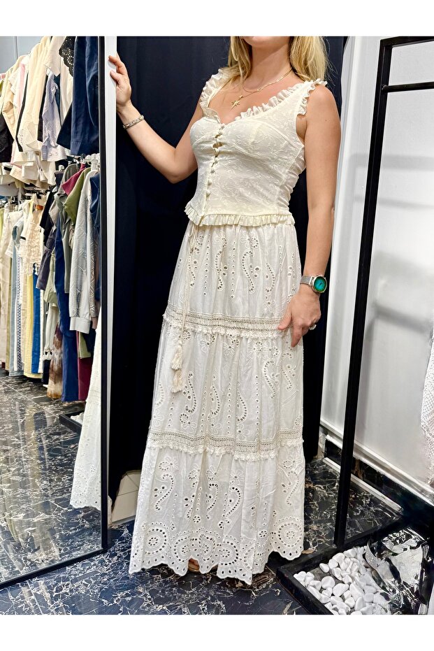 Dantel detaylı üst - 4