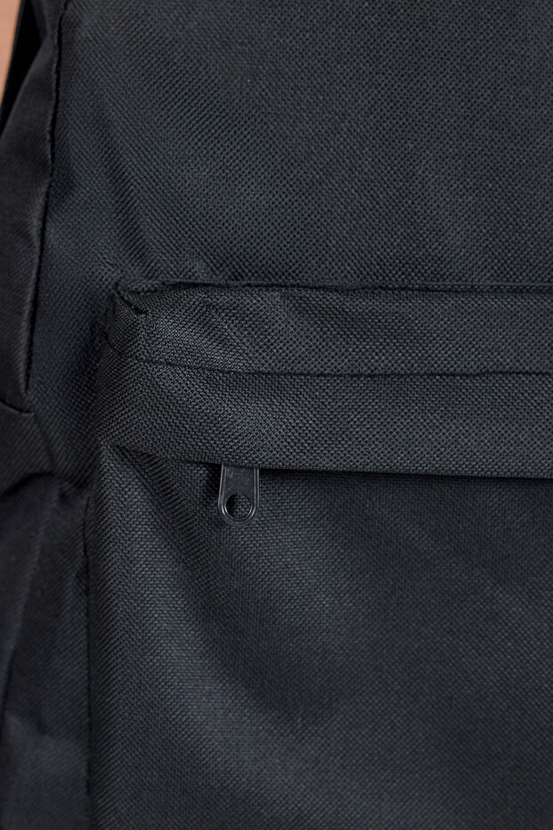 حقيبة ظهر سوداء مع جيب أمامي 9219 - 5