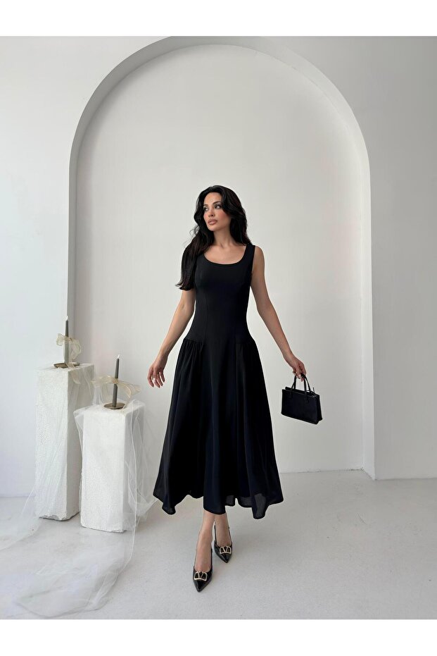 Siyah Kare Yaka Gipeli Midi Elbise - 3