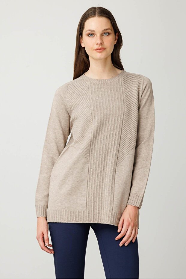 Women's Crew Neck Front Striped Knitted Sweater Mink