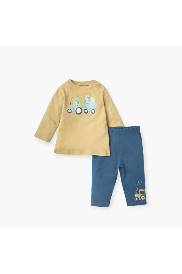 Graphic Print T-shirt and Pyjama Set
