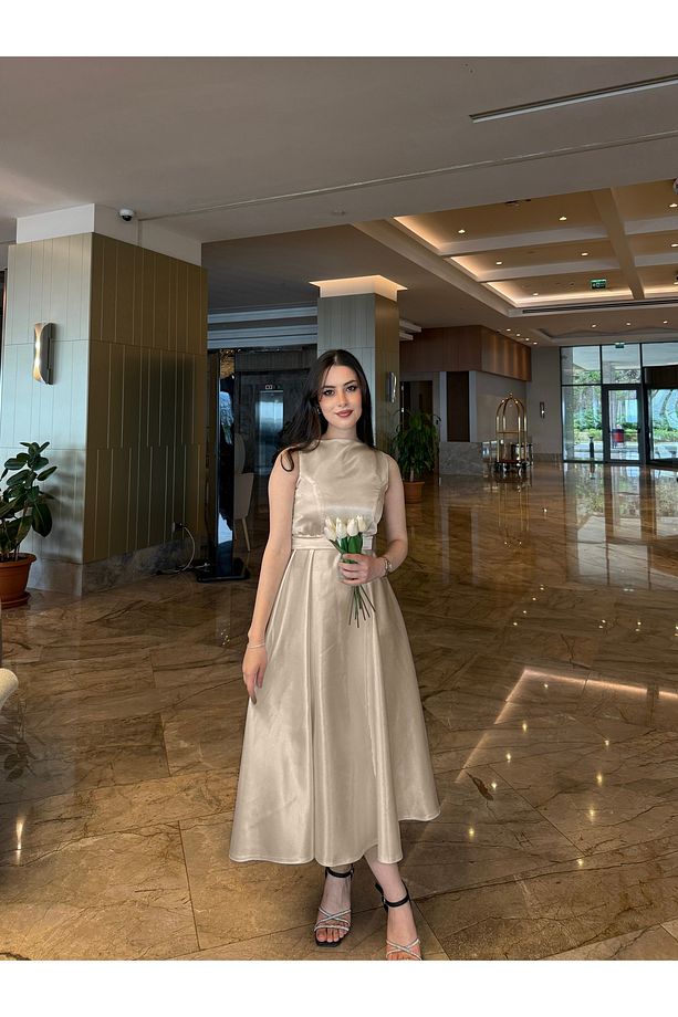 Elya Gold Bej Midi Boy Kolsuz Saten Abiye Elbise - 3