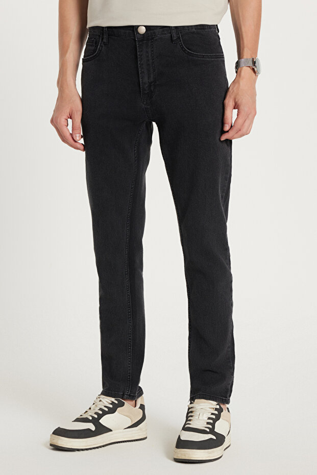 Men's Regular Fit Washed Distressed Stretch Jeans Straight Leg Tapered Black Jean Pants