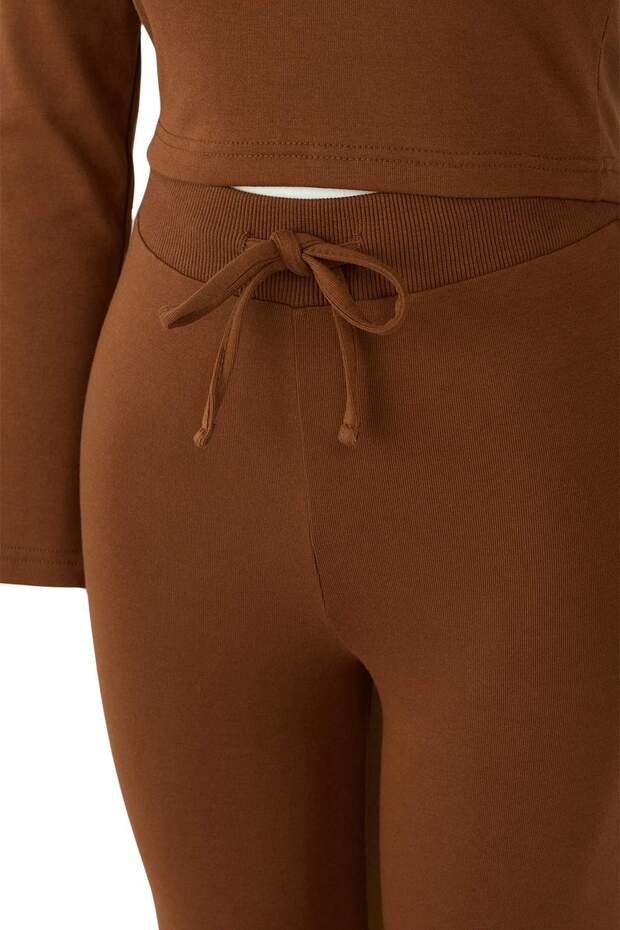 Wardrobe Essentials – Kahverengi Slim/Vücuda Oturan Alt-Üst Takım | TWOAW26AU00008 - 6