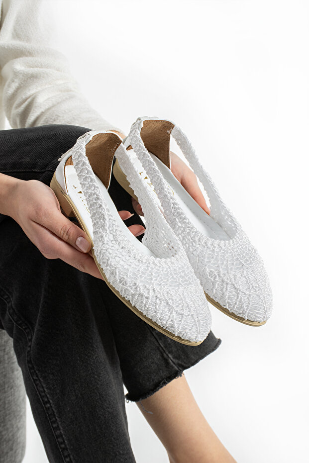 White Open Side Braided Sandals - 5