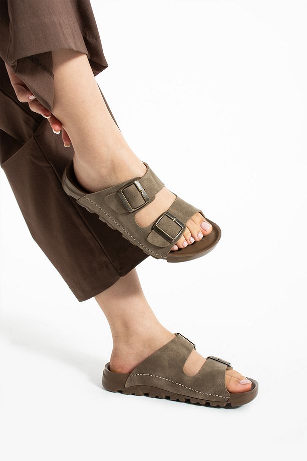 Açık Kahve Yazlık Unisex Çift Toka Yumuşak ve Hafif Terlik - 6