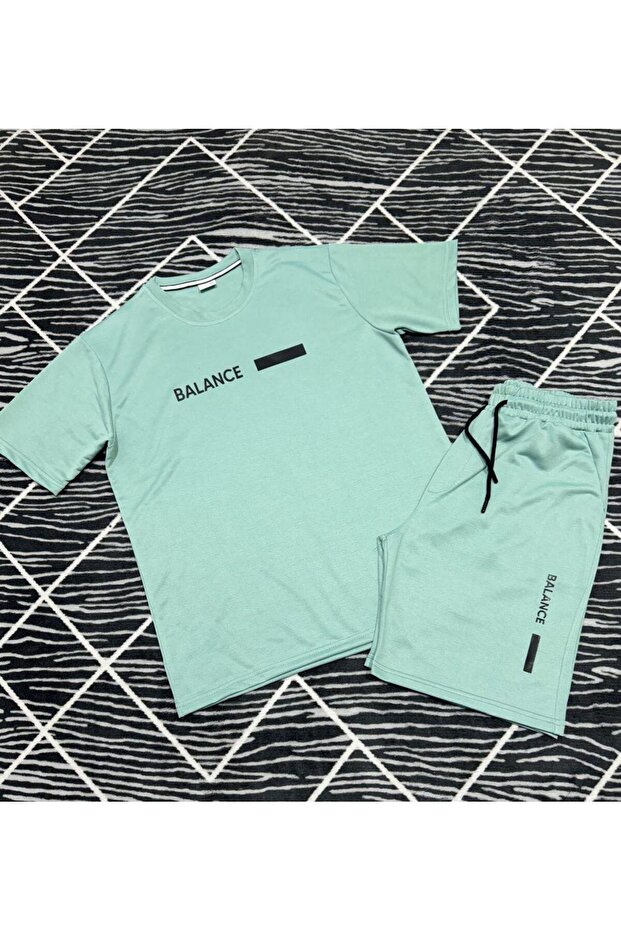 Printed Tshirt & Shorts Side Pocket Drawcord Adjustable Sweat Wicking Seasonal Suit