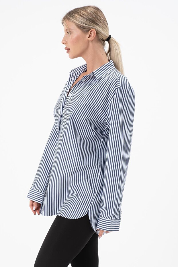 قميص نسائي منقوش بلون سادة - 3