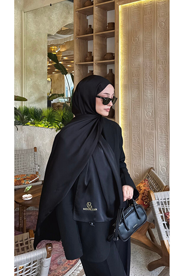 شال هالة الماس الأسود