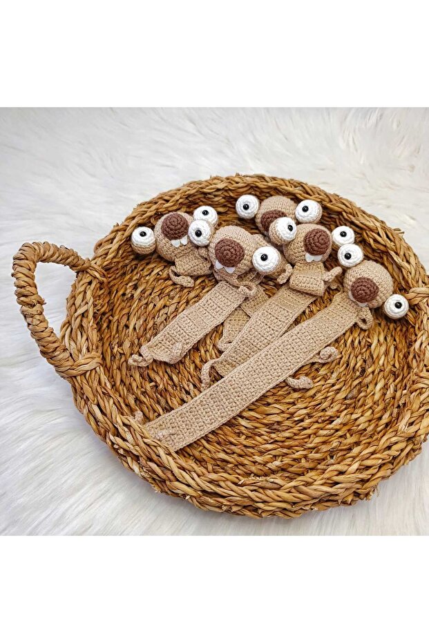 علامة مرجعية على شكل كتاب من AMIGURUMI، شخصية BUZ DEVI SI